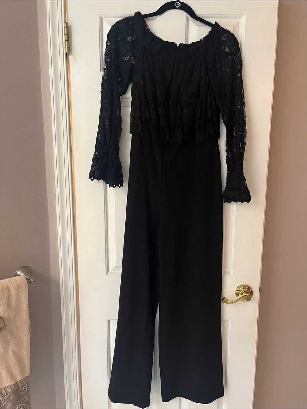 Adrianna Papell Black Lace Long-Sleeve Jumpsuit